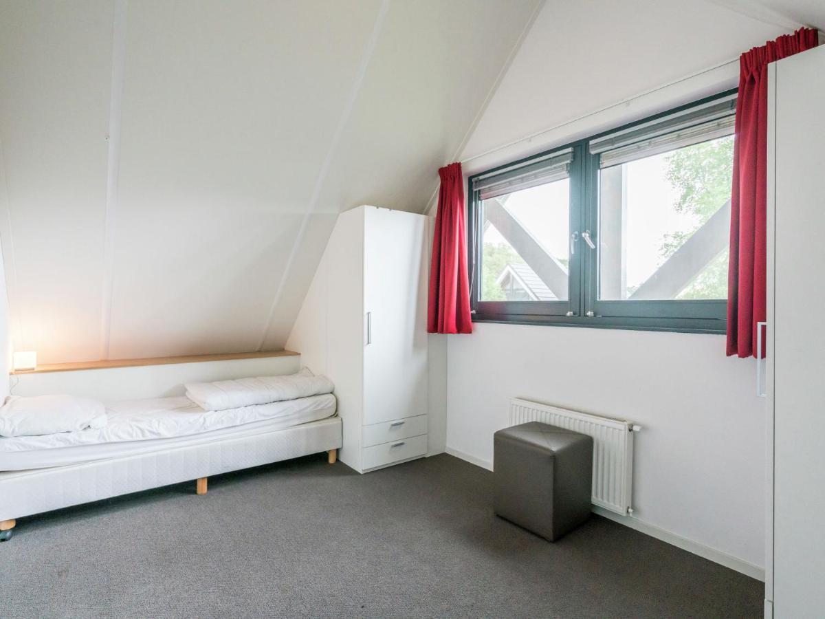 Comfortably Vacation Home At Slotermeer Lake Balk Exterior photo