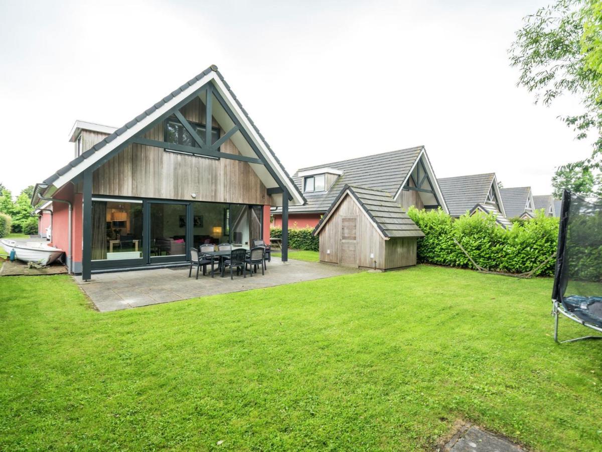 Comfortably Vacation Home At Slotermeer Lake Balk Exterior photo